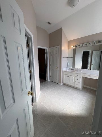 224 Stoneybrooke Way, Montgomery, AL 36117