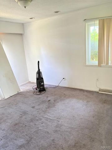4505 Begg Boulevard, Normandy, MO 63121
