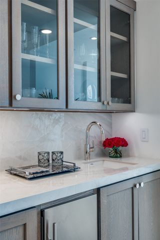 2828 Hood Street 1303, Dallas, TX 75219