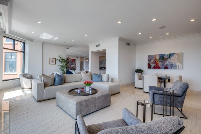 2828 Hood Street 1303, Dallas, TX 75219