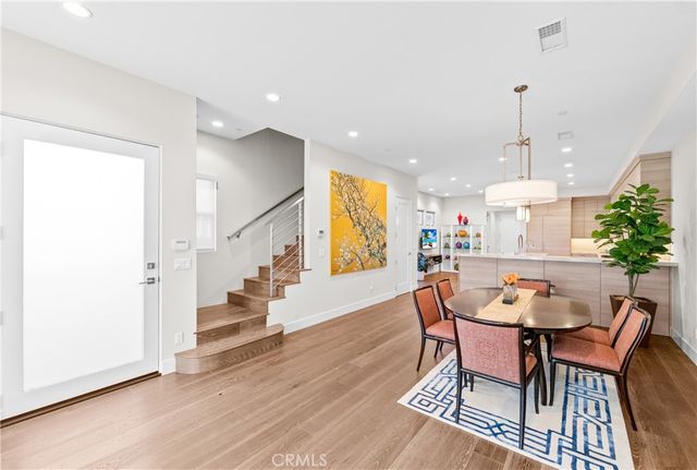 621 Frankfort Avenue, Huntington Beach, CA 92648