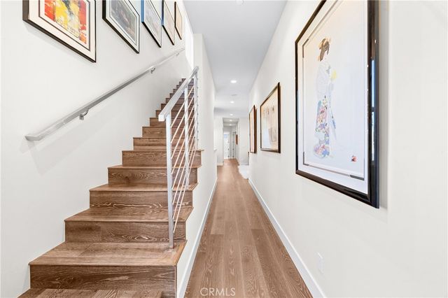 621 Frankfort Avenue, Huntington Beach, CA 92648