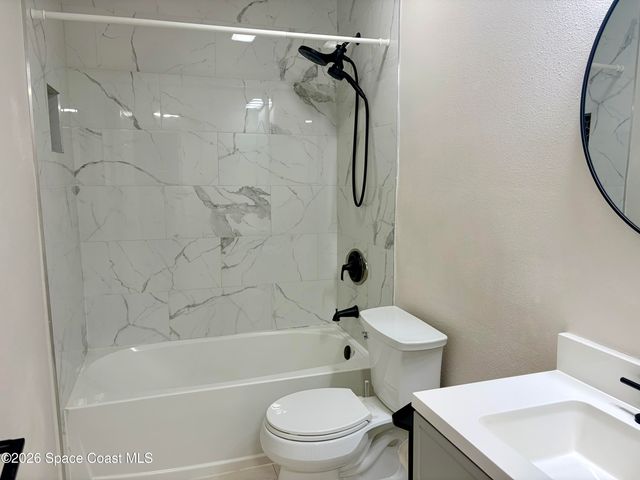 909 S Colonial Court C, Indian Harbour Beach, FL 32937