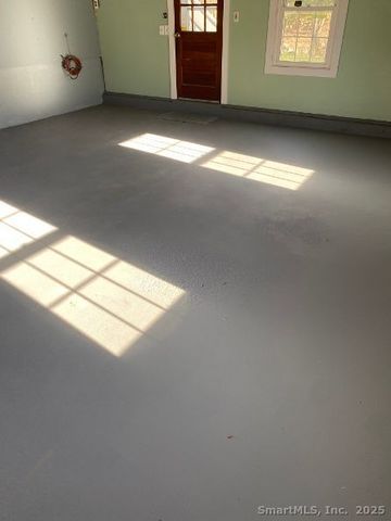 13 Curtis Street, Norwich, CT 06360