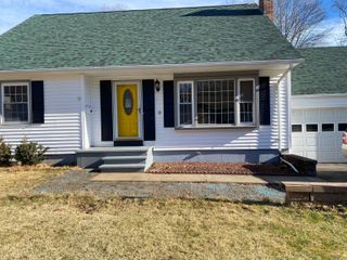 13 Curtis Street, Norwich, CT 06360