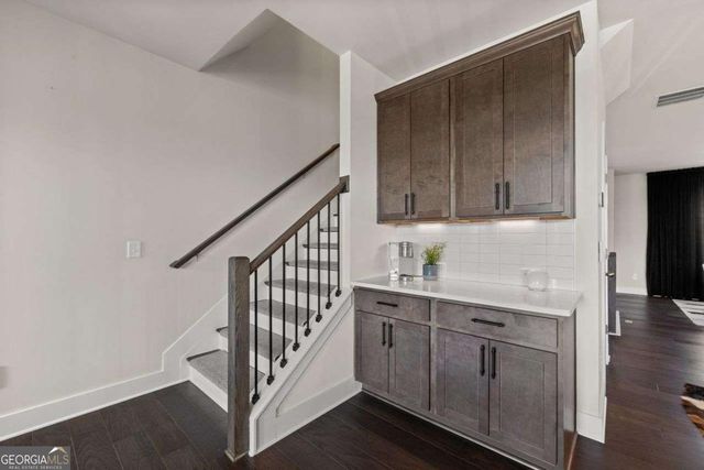 1204 Waterfall Court, Cumming, GA 30041