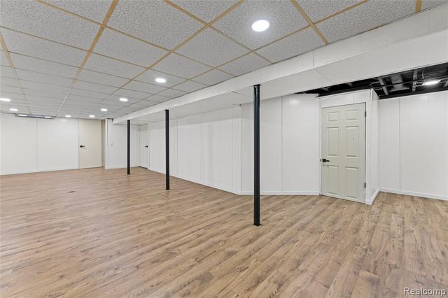 7218 Superior, Center Line, MI 48015