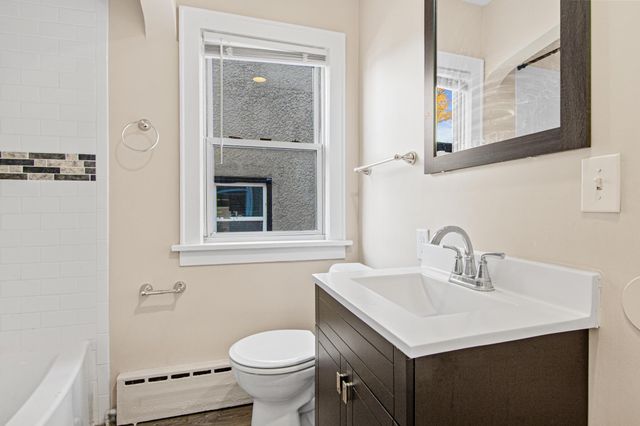 3555 Dupont Avenue N, Minneapolis, MN 55412