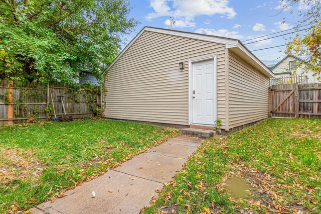 3555 Dupont Avenue N, Minneapolis, MN 55412