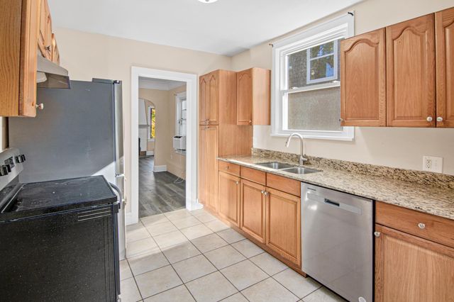 3555 Dupont Avenue N, Minneapolis, MN 55412