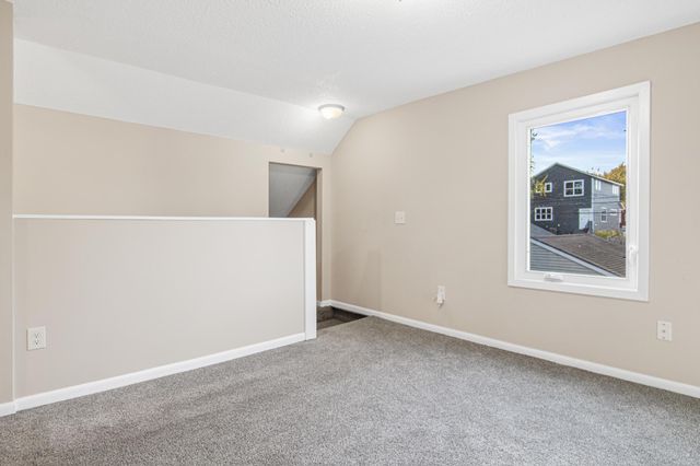 3555 Dupont Avenue N, Minneapolis, MN 55412