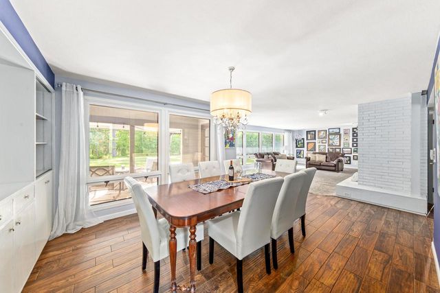 W124S6438 Hawthorne ROAD, Muskego, WI 53150
