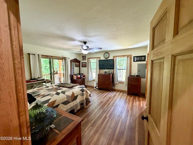 50 Kramers Knob Lane, Murphy, NC 28906