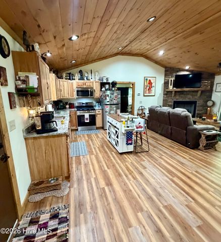 50 Kramers Knob Lane, Murphy, NC 28906