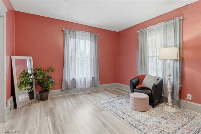 329 Girard Avenue NE, Canton, OH 44704