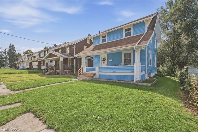 329 Girard Avenue NE, Canton, OH 44704