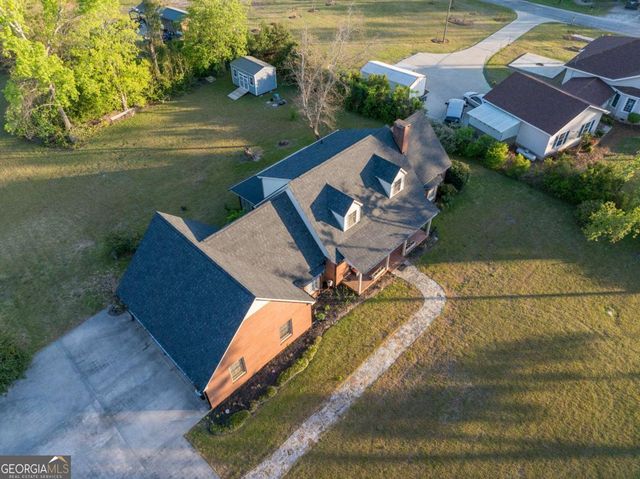 74 N Gill Street, Hazlehurst, GA 31539