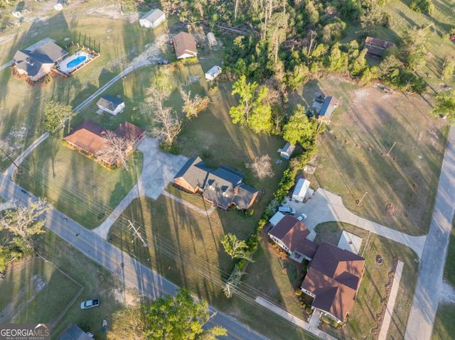 74 N Gill Street, Hazlehurst, GA 31539