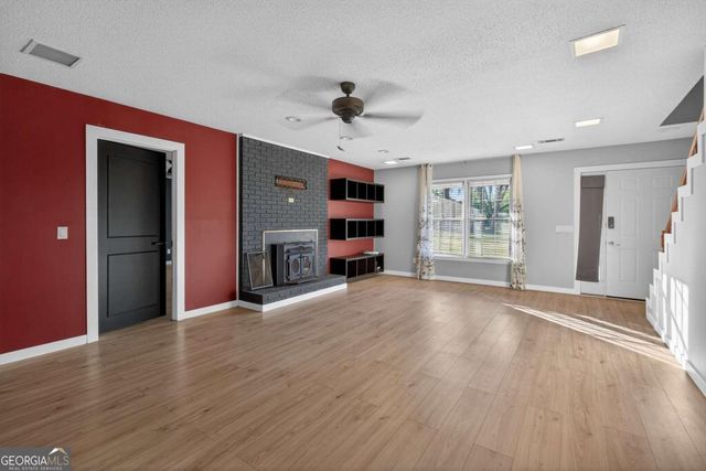 74 N Gill Street, Hazlehurst, GA 31539