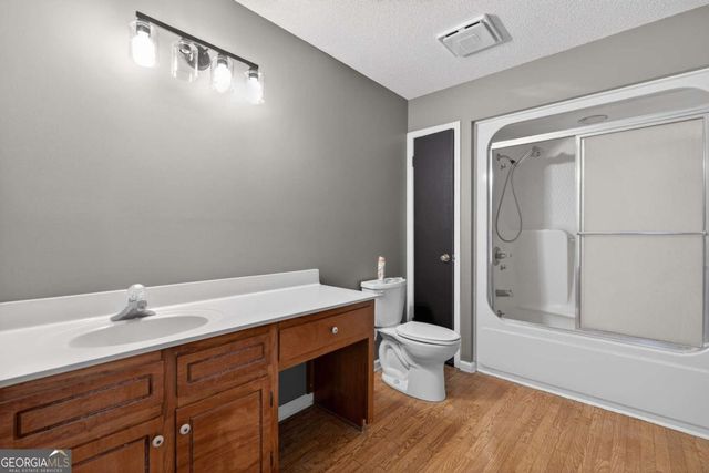 74 N Gill Street, Hazlehurst, GA 31539