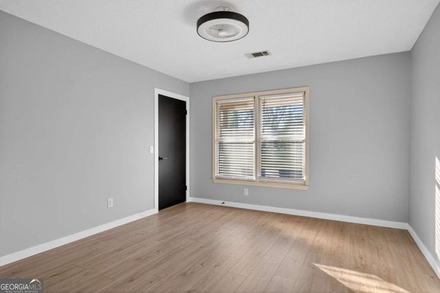 74 N Gill Street, Hazlehurst, GA 31539