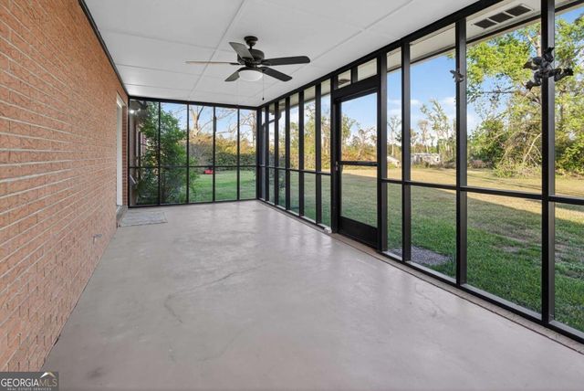 74 N Gill Street, Hazlehurst, GA 31539