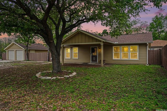 205 BALCONES HEIGHTS RD, Balcones Heights, TX 78201