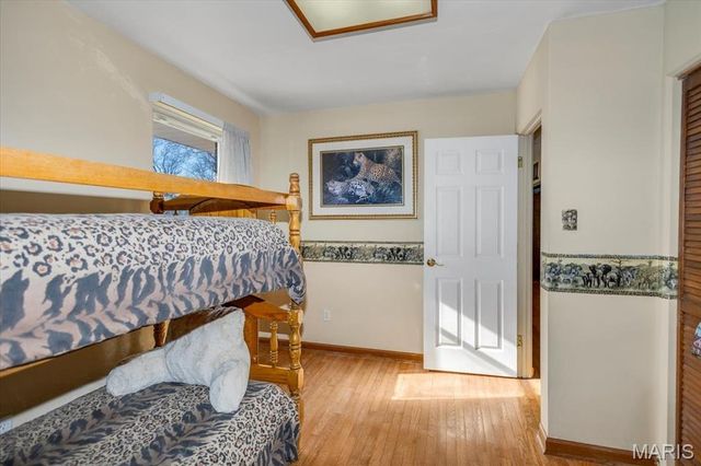 2948 Erb Road, St Louis, MO 63129