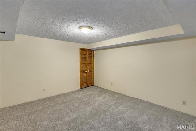 2948 Erb Road, St Louis, MO 63129