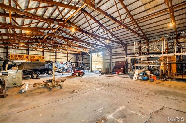 2948 Erb Road, St Louis, MO 63129