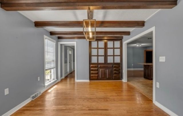 121 Old Jackson Hwy, Leoma, TN 38468