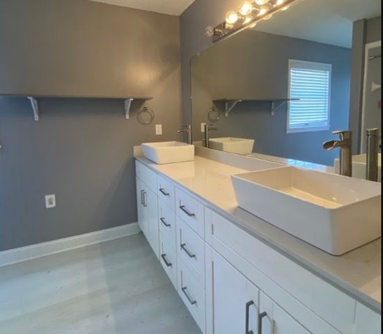 121 Old Jackson Hwy, Leoma, TN 38468