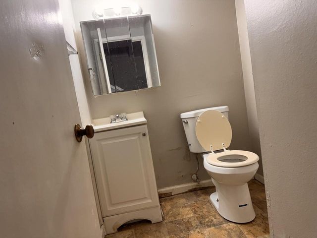 6266 W Port AVENUE, Milwaukee, WI 53223