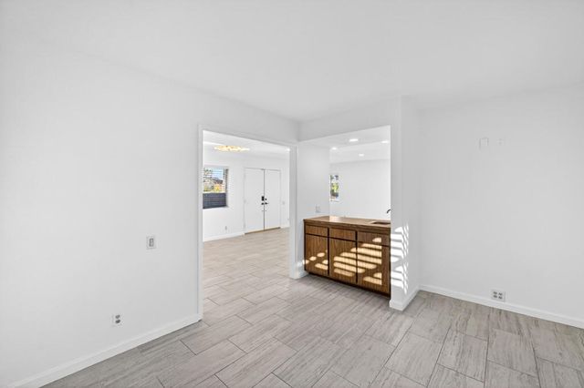 1878 E Chia Road, Palm Springs, CA 92262