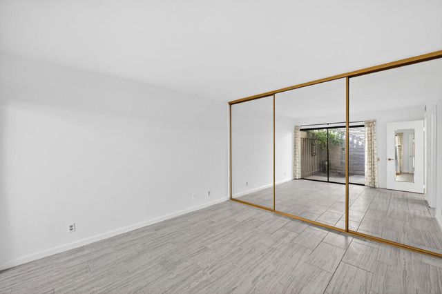 1878 E Chia Road, Palm Springs, CA 92262