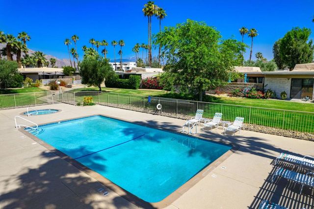 1878 E Chia Road, Palm Springs, CA 92262