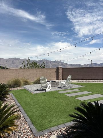 4304 Solitude Falls Avenue, North Las Vegas, NV 89084