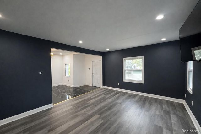 19424 Orleans Street, Highland Park, MI 48203