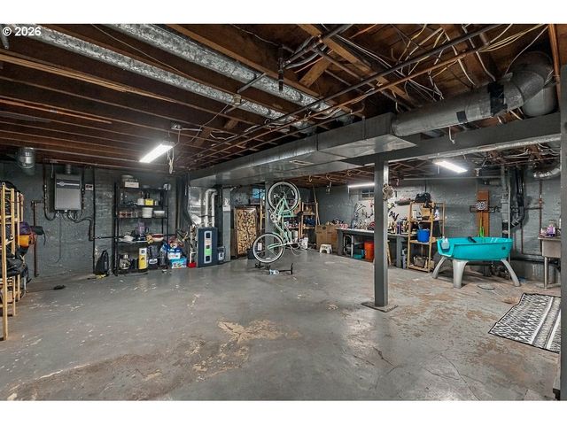 2612 Se 51ST Ave, Portland, OR 97206