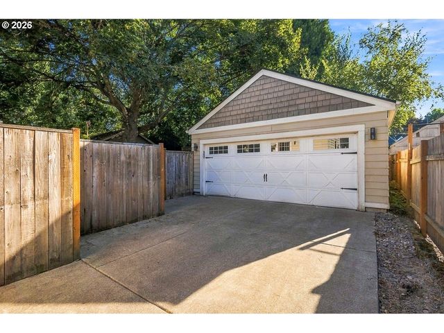 2612 Se 51ST Ave, Portland, OR 97206