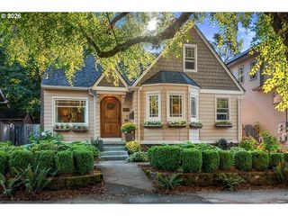 2612 Se 51ST Ave, Portland, OR 97206