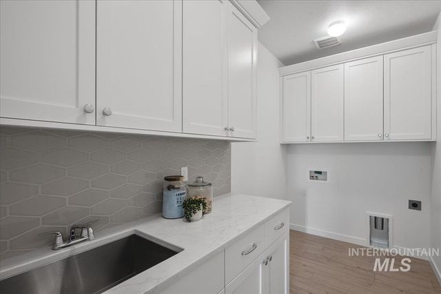 4724 E Pondera Dr, Nampa, ID 83687