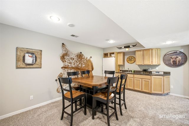 4514 Hidden Ridge Drive, Hudsonville, MI 49426