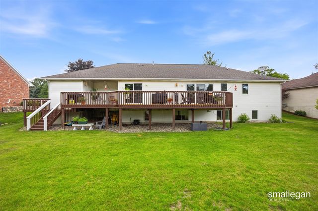 4514 Hidden Ridge Drive, Hudsonville, MI 49426