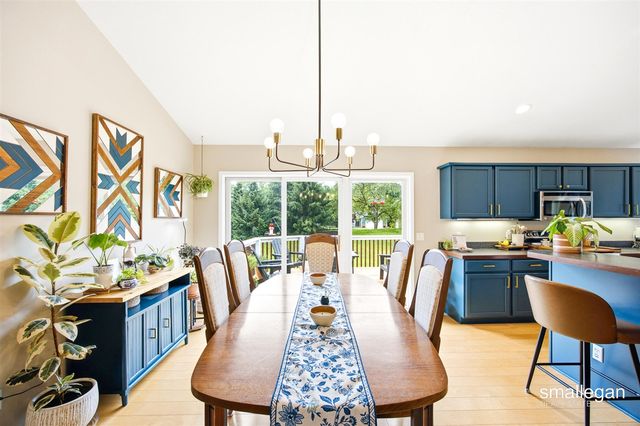 4514 Hidden Ridge Drive, Hudsonville, MI 49426