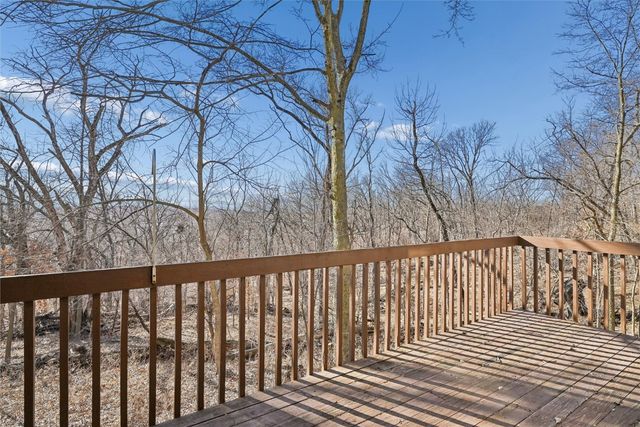 3319 Riverpointe Circle NE, Cedar Rapids, IA 52411