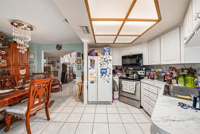 7212 OTTER CREEK DRIVE, New Port Richey, FL 34655