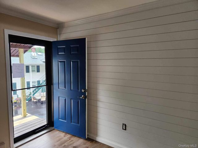 499 East Road Unit 2, Marlboro, NY 12542