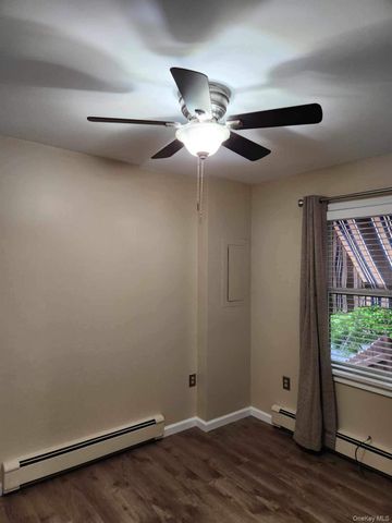 499 East Road Unit 2, Marlboro, NY 12542