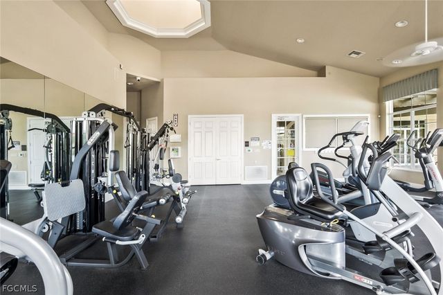 13860 Avon Park CIR 104, Fort Myers, FL 33912